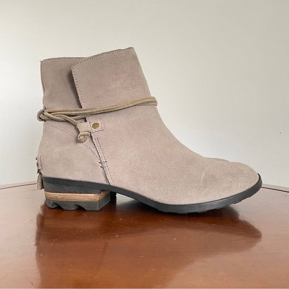 Sorel Farah Short Suede waterproof Ankle boot | US 9 - Picture 3 of 8
